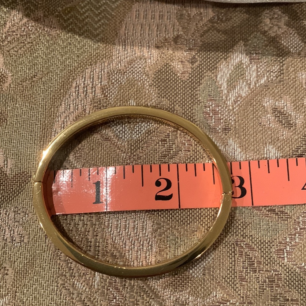 Fabulous Coach Bracelet - Picture 10 of 10